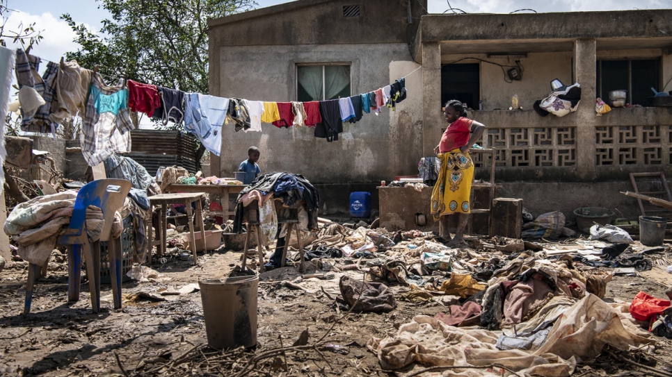 Cyclone Idai survivors struggle to rebuild devastated communities